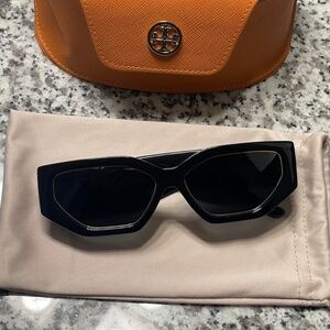 Tory Burch Black Women's 53mm Sunglasses TY 7187U 170987 NWT